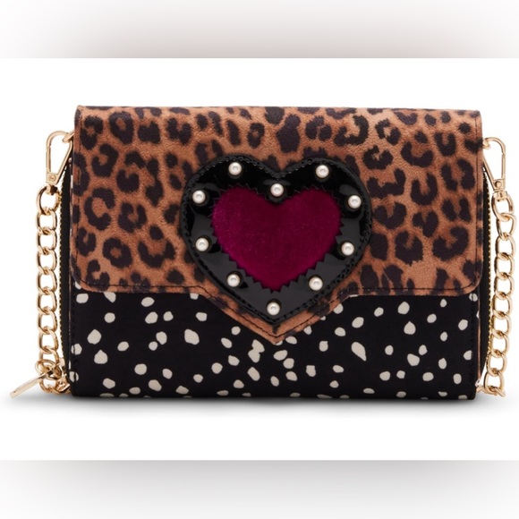 Betsey Johnson Handbags - NWT Betsey Johnson Wallet wirh Chain